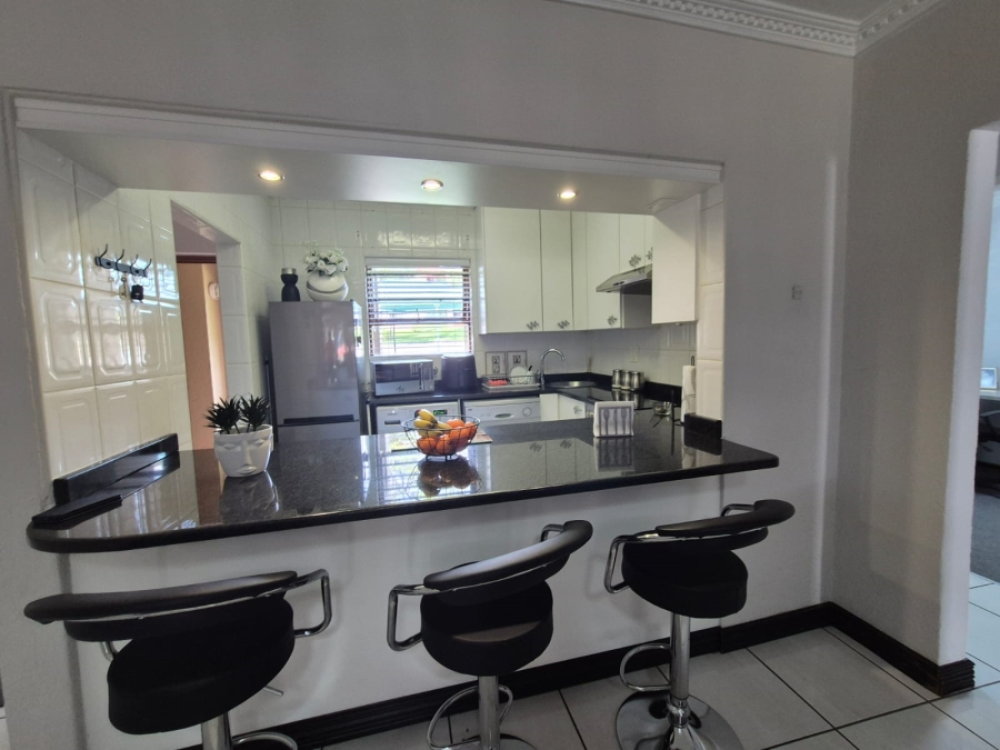 3 Bedroom Property for Sale in Abrahamsrust Free State